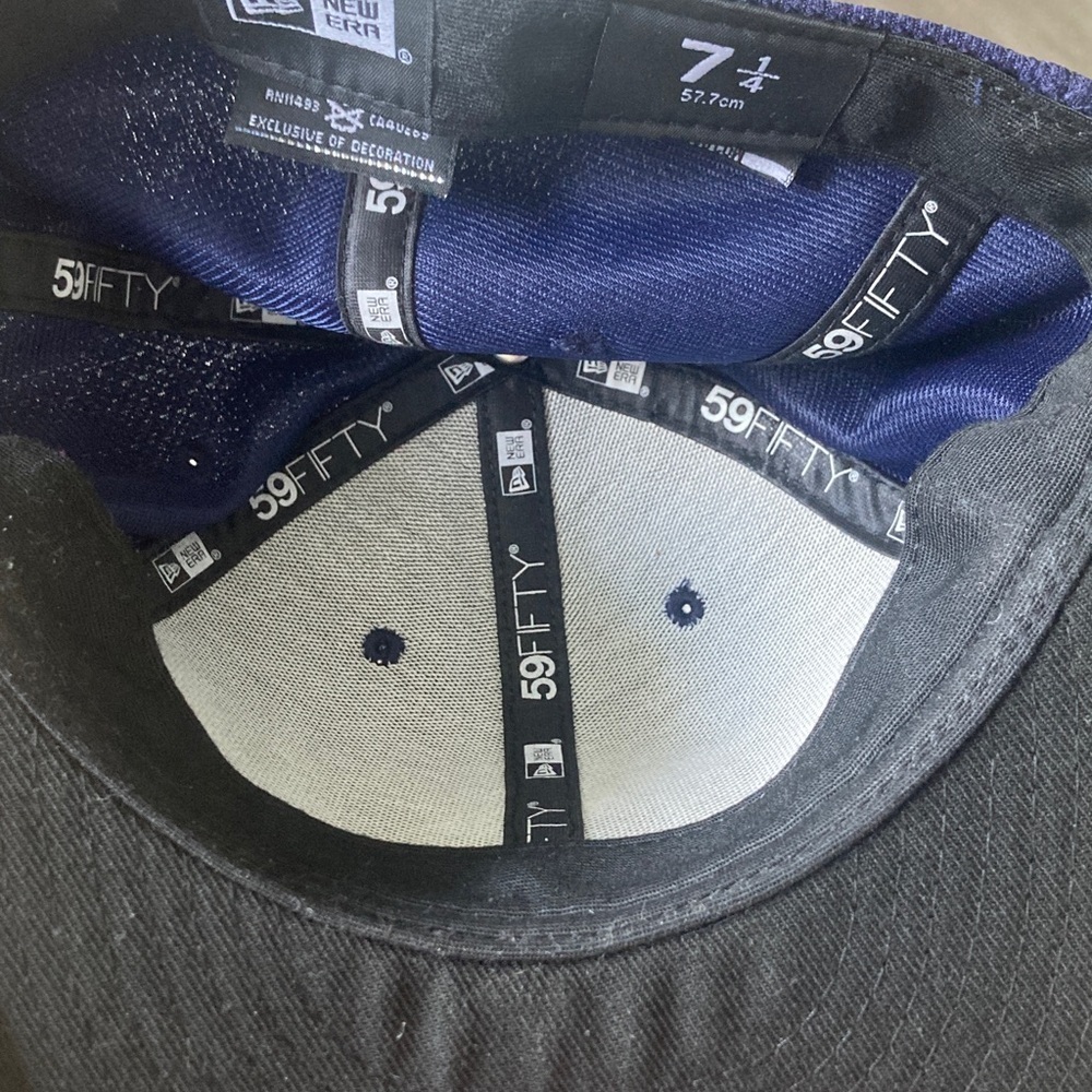 US Logo Blue and Red Cap - Picture 5 of 8